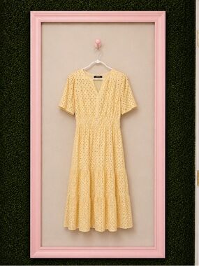 Jessica eyelet midi dress - size S